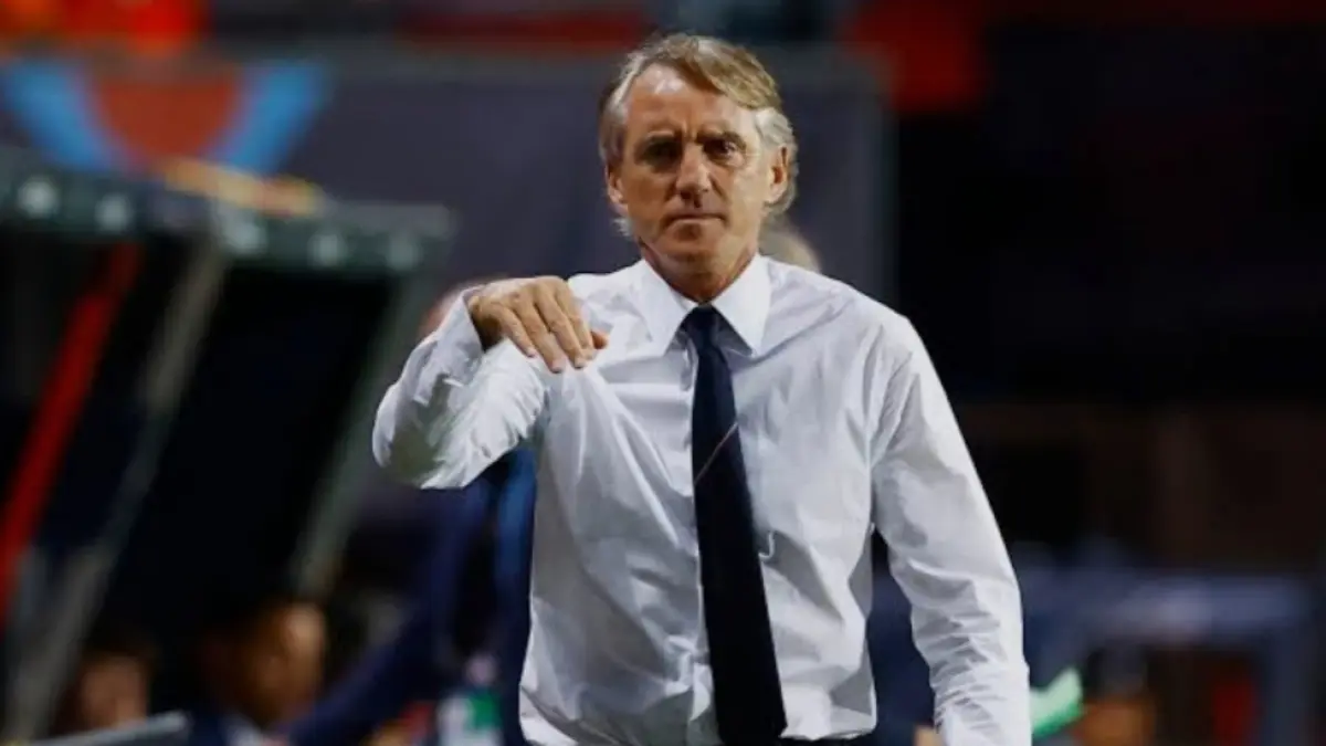 Debut Roberto Mancini berakhir dengan kekalahan. (UEFA)