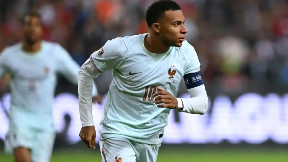 Kylian Mbappe jadi penentu kemenangan Prancis. (UEFA)