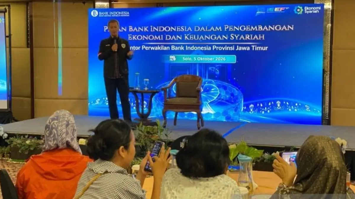 Deputi Direktur Kantor Perwakilan Bank Indonesia Jawa Timur Yono Haryono