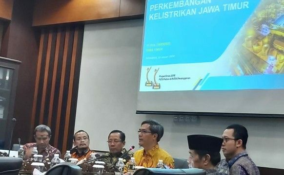 Bahas Elektrifikasi 100 %, PLN UID Jatim Rakor bareng DPRD dan ESDM