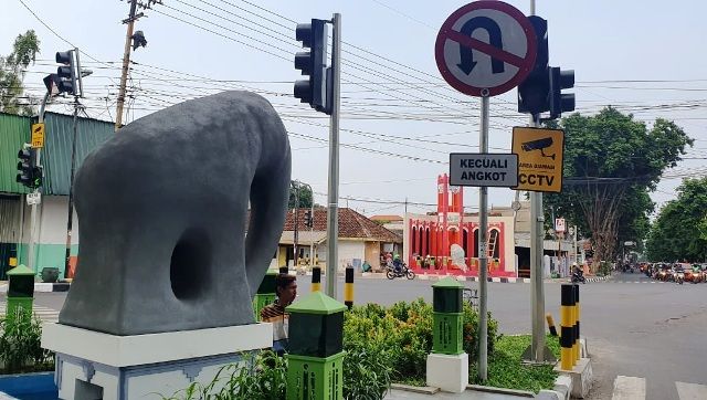 Masyarakat Sayangkan Landmark Gajah Mungkur