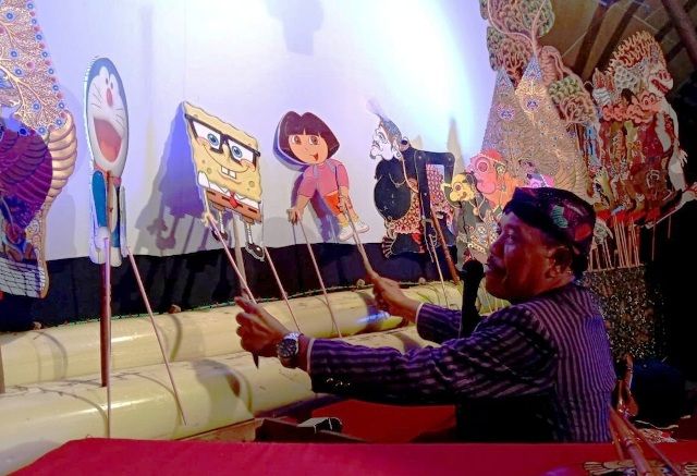 Inovasi Wayang Kulit Gambar Kartun untuk Tarik Minat Generasi Milenial