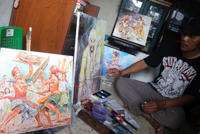 Lukisan Naturalis, Usung Budaya Tradisional Daerah di Atas Kanvas