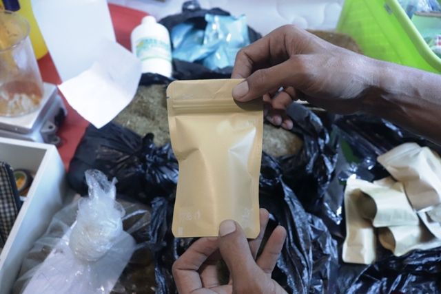 Produksi 50 Kg per Bulan, Dijual via Online dengan Kemasan Kopi Bubuk