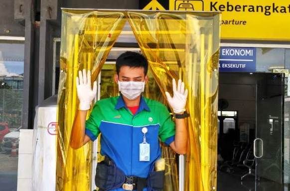 WHO Larang Semprot Disinfektan ke Tubuh, Bagaimana Bilik Sterilisasi?