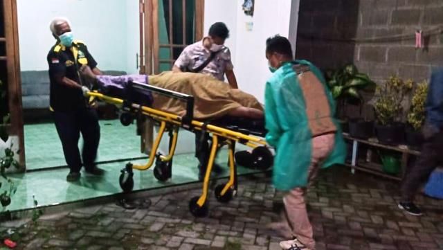 Diduga Sakit Jantung, Warga Veteran Ditemukan Tewas Dikerubuti Semut