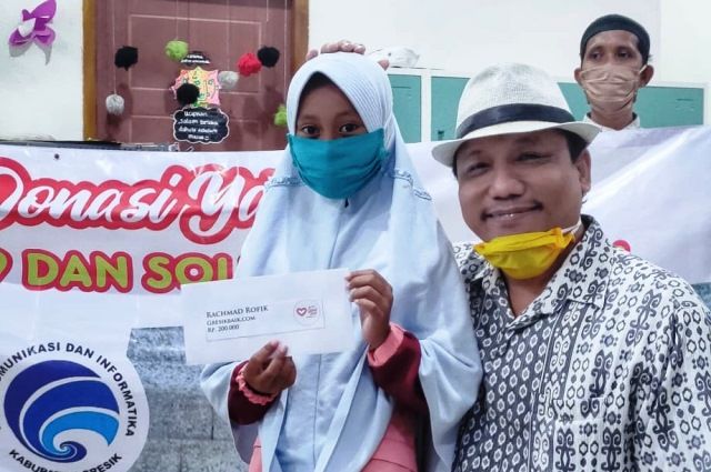 Gresikbaik.com Dorong Akuntabilitas Penerima Bantuan Lewat Online