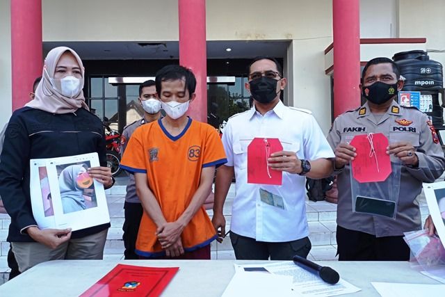 Jual Keperawanan Gadis Blora, Juga Ikut Cicipi Jika Sepi Tamu