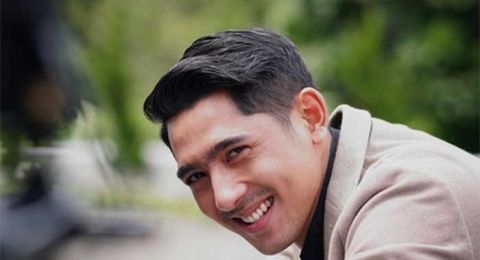 Arya Saloka tertutup soal keluarga