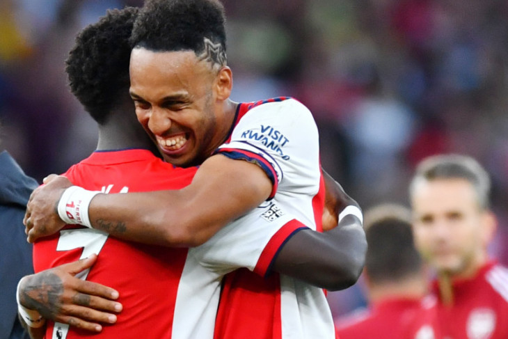 Pierre-Emerick Aubameyang merayakan gol kemenangan atas Tottenham Hotspur. (Antara)