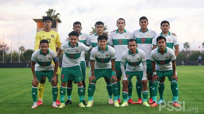 Sejumlah pemain timnas Indonesia saat laga uji coba di Turki. (PSSI)