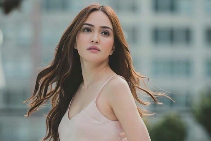 Pemain film Shandy Aulia memenuhi panggilan polisi untuk menjalani pemeriksaan di Polda Metro Jaya, Kamis (27/1).  (INSTAGRAM)