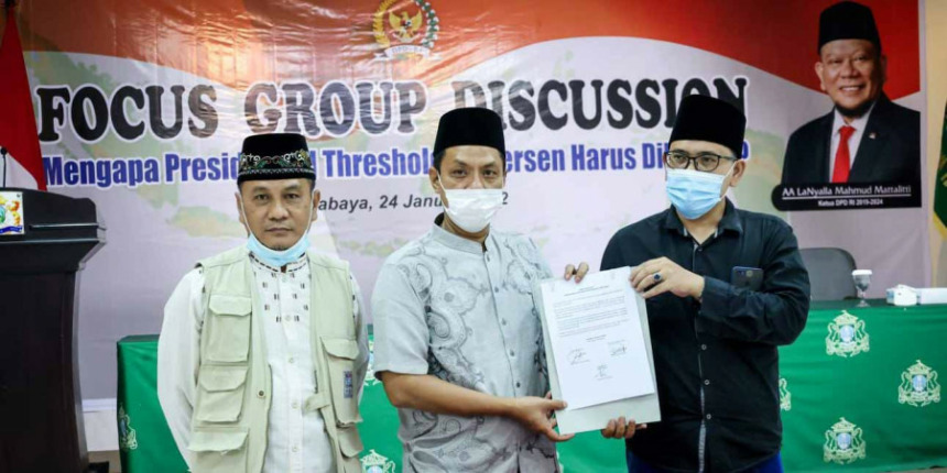 Perwakilan lora dan gus menyampaikan pernyataan sikap menolak PT 20 persen. (IST)