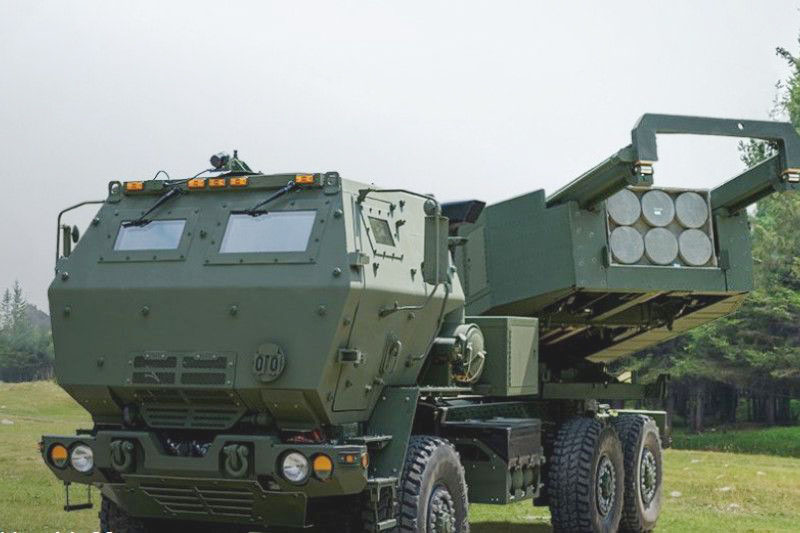 Sistem peluncur peluru kendali mobilitas tinggi (HIMARS) buatan Lockheed Martin, Amerika Serikat. (lockheedmartin.com)