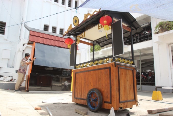 UNIK: Rombong kuliner khas Tionghoa tengah disiapkan untuk mengakomodasi UMKM di kawasan Bongkaran dan Nyamplungan. (IST)