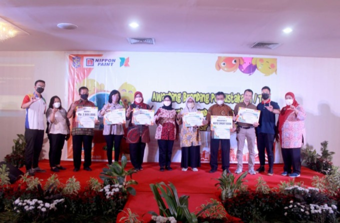 Kompetisi Branding TBM hasil kerja sama Nippon Paint dengan Dinas Perpustakaan dan Kearsipan Pemkot Surabaya. (ISTIMEWA)