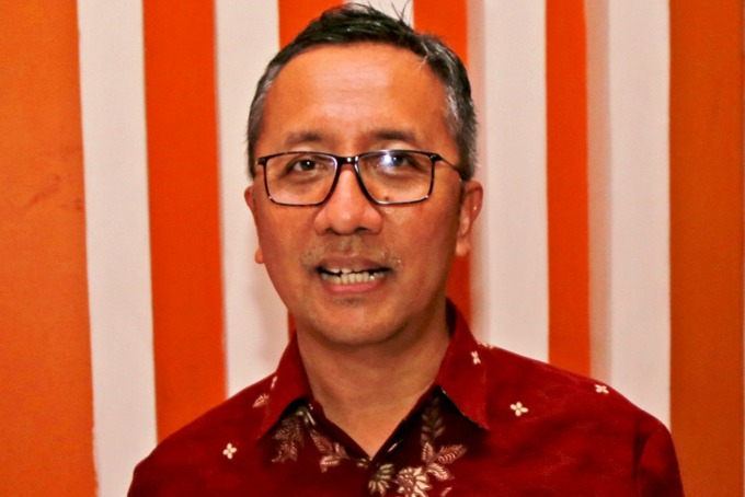Kepala Dinas Kependudukan dan Pecatatan Sipil (Dispendukcapil) Kota Surabaya Agus Imam Sonhaji. (DOK. RADAR SURABAYA)