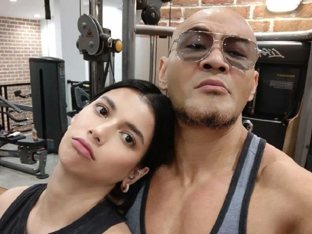 PASUTRI: Sabrina Chairunnisa dan Deddy Corbuzier. (Instagram @mastercorbuzier)
