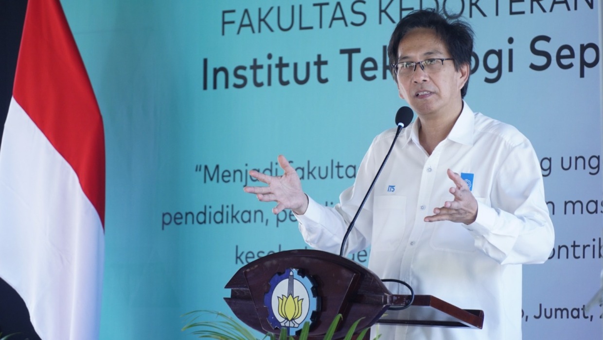 Prof Dr Ir Mochamad Ashari MEng (ISTIMEWA)