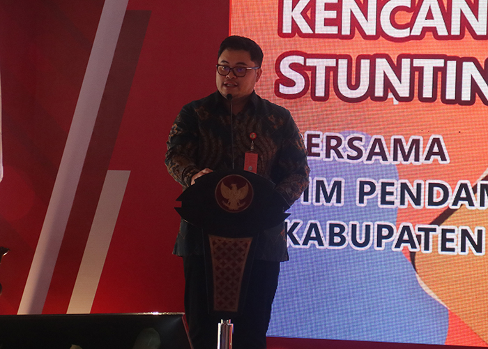 TEGAS: Bupati Hanindhito Himawan Pramana membeberkan penanganan stunting di Kabupaten Kediri (21/8).