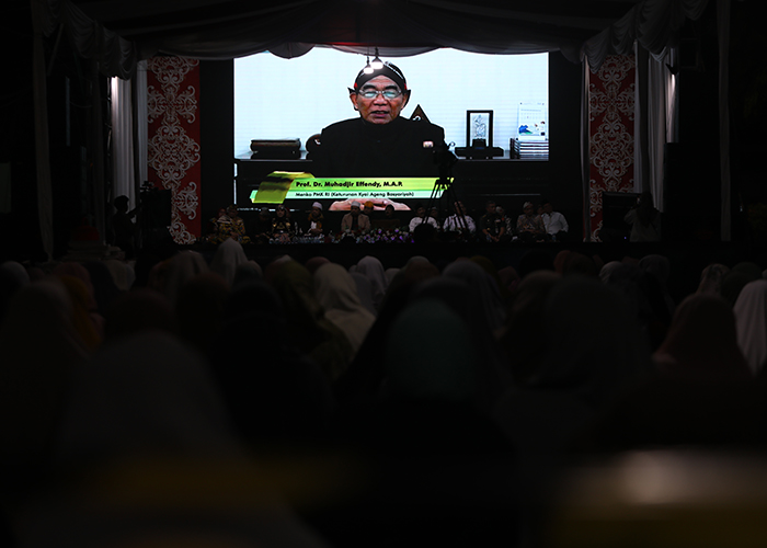 VIRTUAL: Menko PMK Muhajir Efendi memberikan sambutan dalam acara Jantiko Mantap Jumat (1/9) malam.