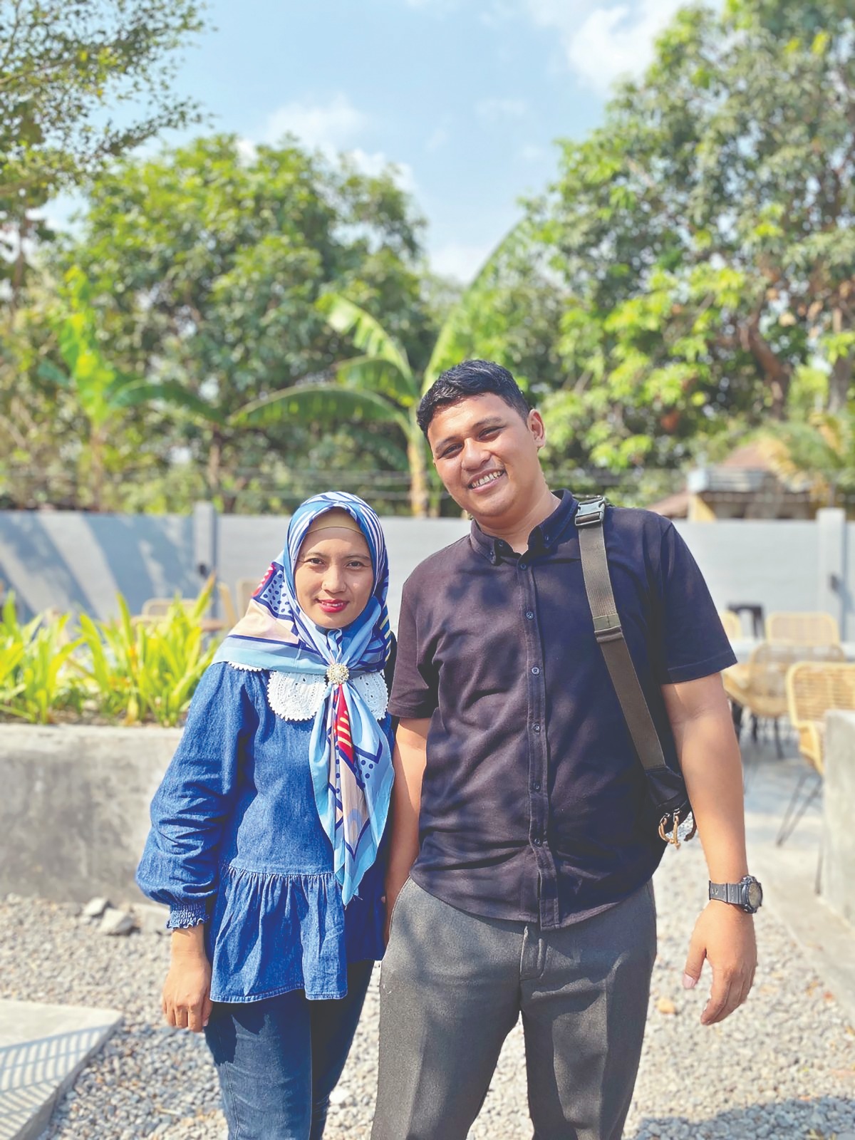 BANGKIT: Febri Tri Arianto (kanan) dan istri berhasil berjuang mengatasi gangguan masalah kejiwaan.