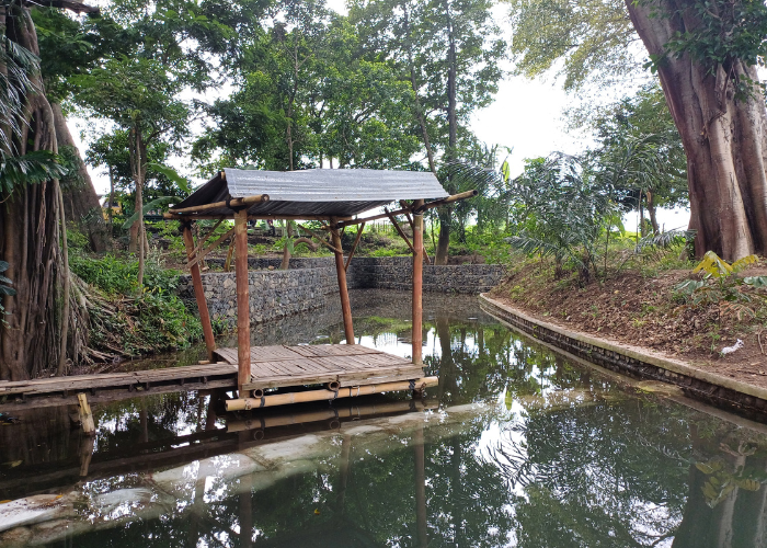 SEJUK: Suasana rindang begitu terasa di Sumber Bendo Tanjung, Desa Tanjung, Kecamatan Pagu.