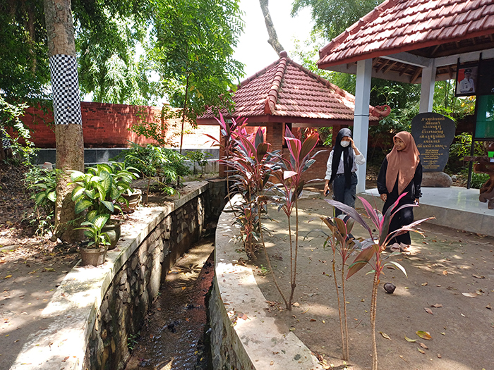 CAPTION: Menelusuri Sumber-Sumber Air di Kediri, Melihat Apakah Baik-Baik Saja? (151) Manfaatkan Waduk Jadi Pemancingan Gratis.