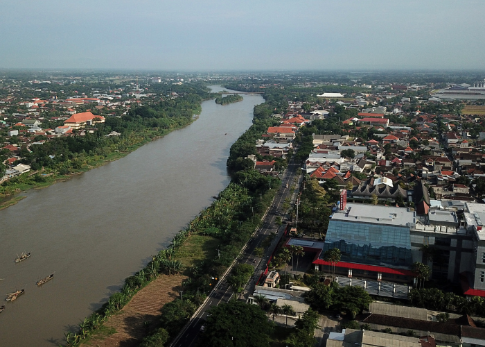 INDUSTRI ROKOK: Kantor GG difoto menggunakan drone.