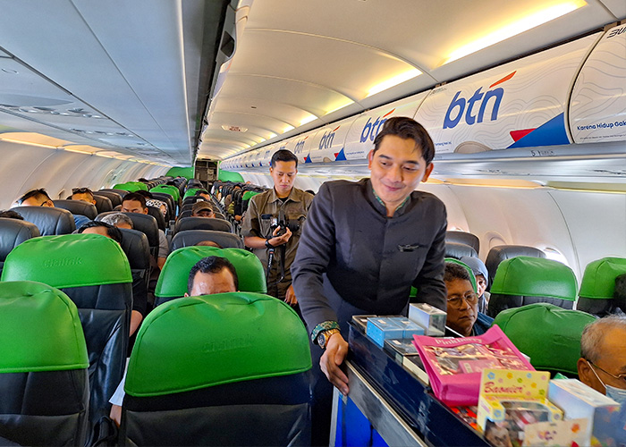PELAYANAN MAKSIMAL:  Suasana kabin pesawat Citilink sebelum terbang ke Kediri,&nbsp;Jumat&nbsp;(5/4).