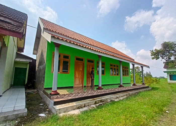 PENDIDIKAN: Pemdes Bulu, Kecamatan Purwoasri membangun gedung tapos untuk mengakomodir kebutuhan masyarakat.