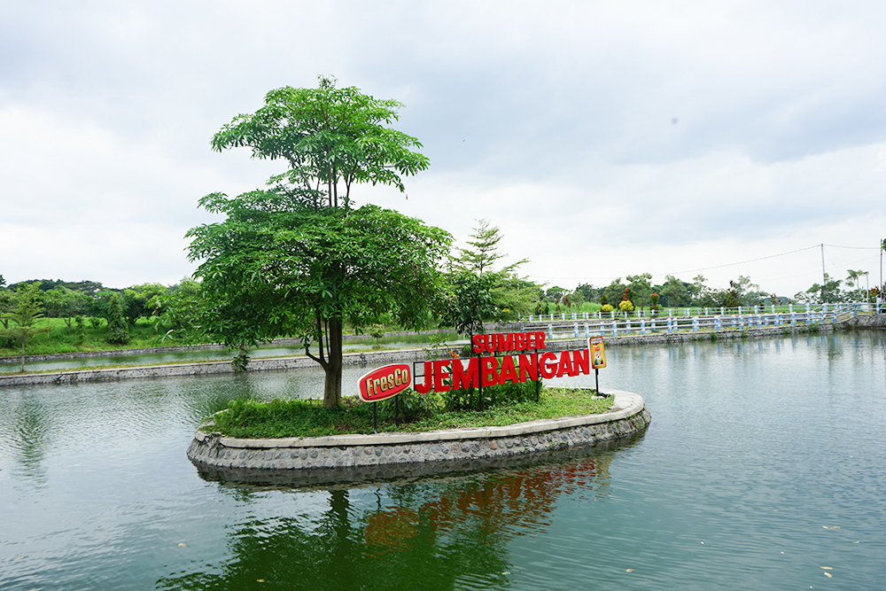 TERAWAT: Sumber Jembangan di Desa Tempurejo, Wates menjadi salah satu wisata primadona di Kabupaten Kediri.