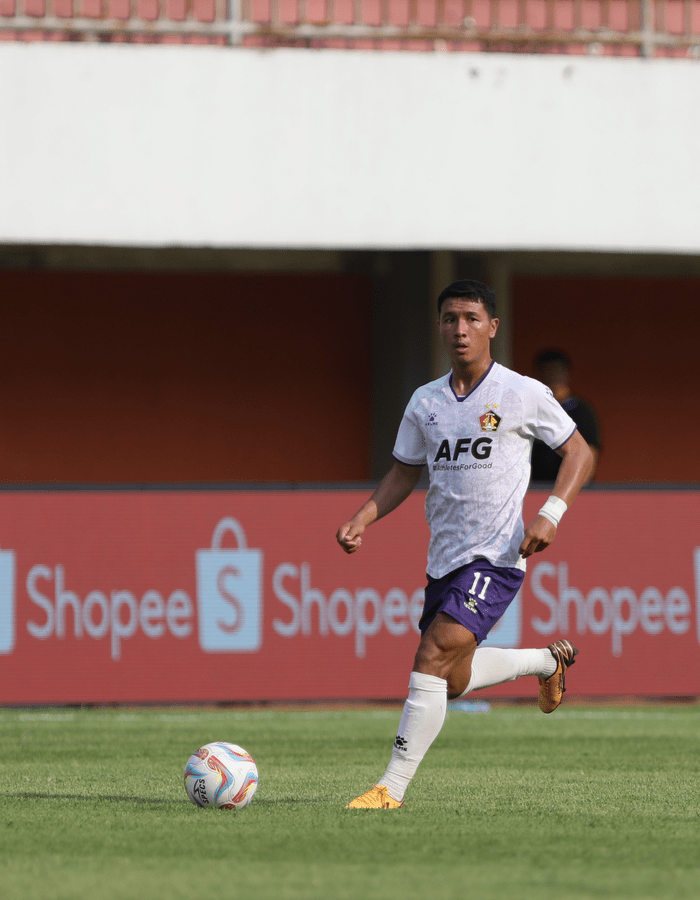ANDALAN: Adi Eko Jayanto saat membela Persik di Liga 1.