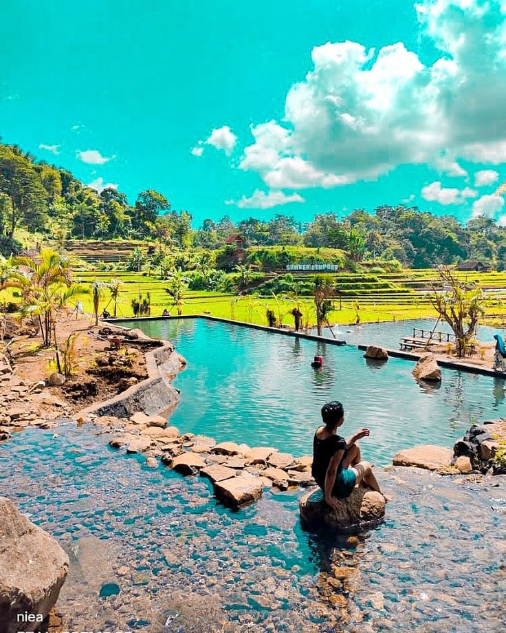 Sumber Gempong