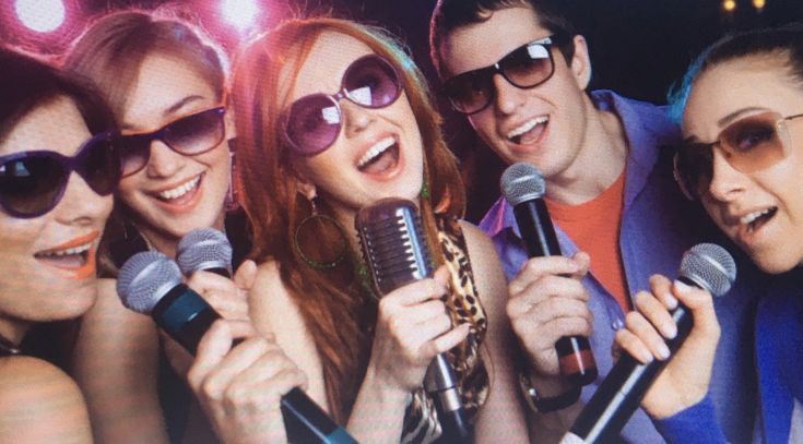 Ilustrasi Karaoke