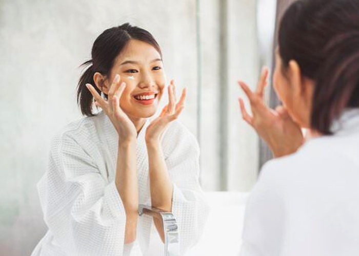 Ilustrasi pemakaian skincare