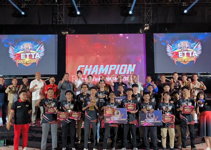 KOMPETITIF: CEO SDI Andik Santoso bersama tamu undangan dan para juara Zetta Championship 2024 berfoto bersama usai menggelar babak final, Minggu (11/8) lalu.