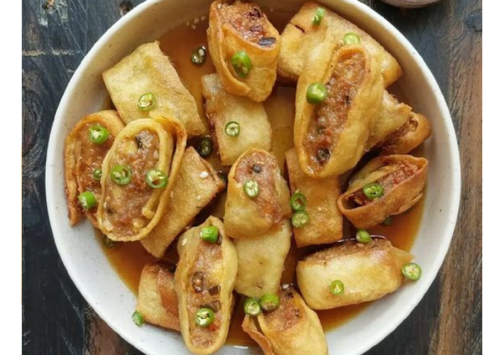 Gohyong Ayam Kuah