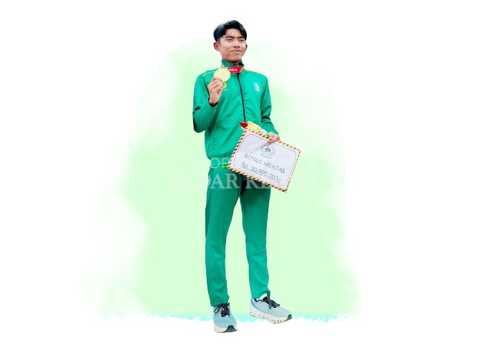 Ilustrasi Andy Royan saat menerima medali emas PON 2024 Aceh-Sumut