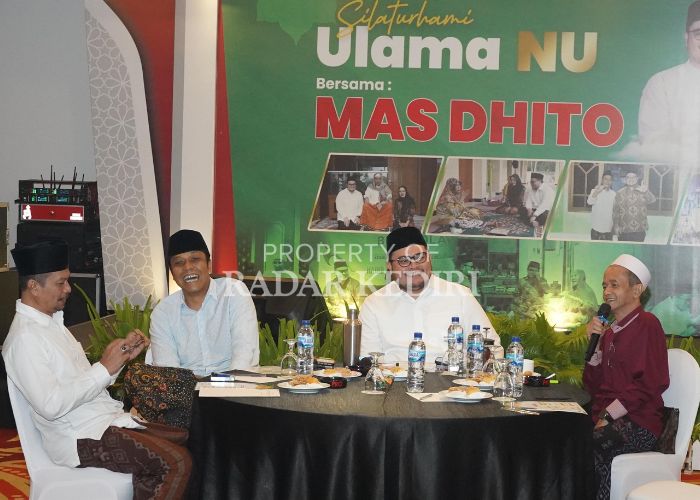 SILATURAHMI: Cabup Dhito saat bersama ulama Nahdlatul Ulama (NU) Kabupaten Kediri.