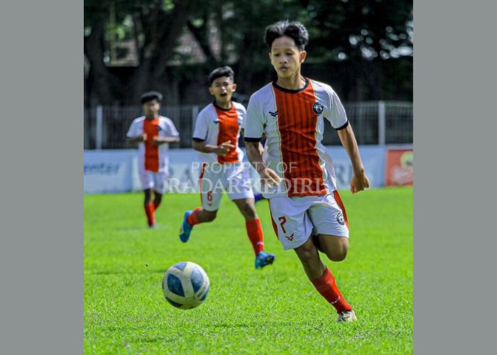 Ilustrasi ajang Piala Soeratin Kabupaten Kediri.