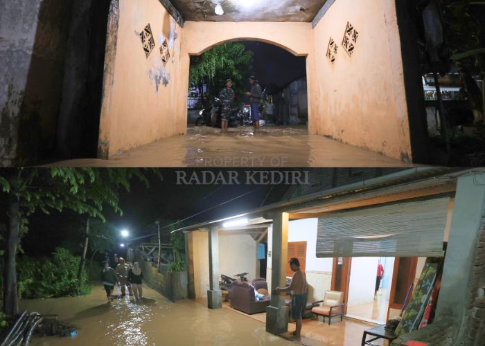 Lingk ungan RT 02 RW I Dusun Putat, Desa Manyaran,Banyakan tergenang banjir setelah air Sungai Bendokrosok meluap, Minggu(24/11). Foto ba wah, warga membersihkan lumpur di rumah mereka yang terbawa