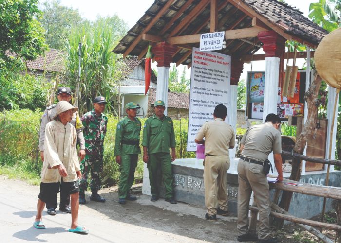 Poskamling Desa Gambyok