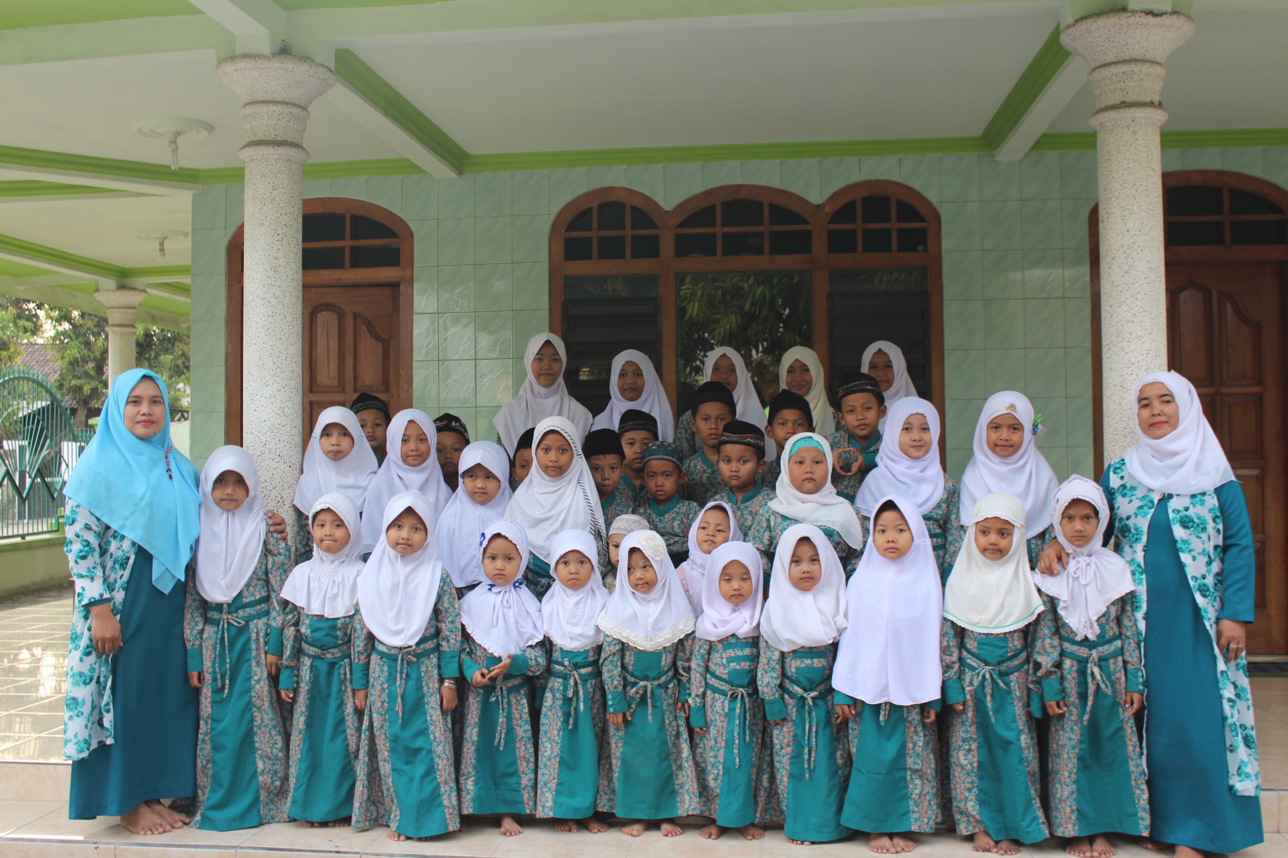 Anak-anak Desa Sumberejo antusias mengikuti TPQ.