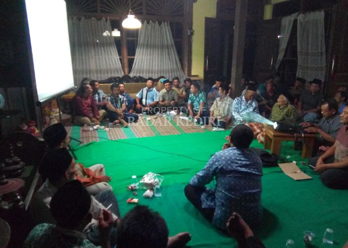 Pemdes Ringinsari Kandat