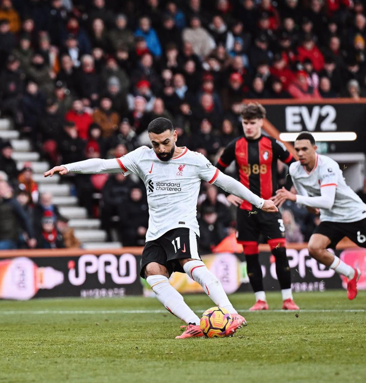 Mohamed Salah mencetak brace untuk kemenangan Liverpool atas Bournemouth.