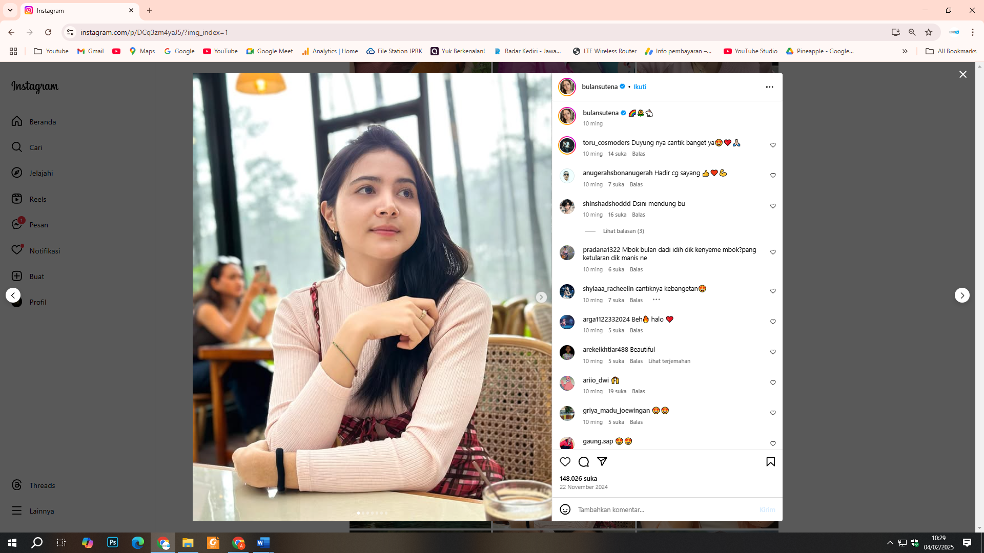 Bulan Suten yang terkenal setelah mengcover banyak lagu.