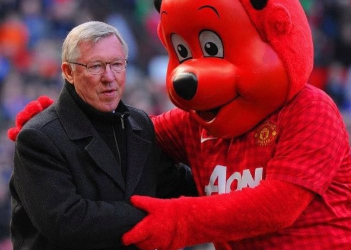 Asal Usul di Balik Julukan Setan Merah Manchester United yang Ternyata Menyimpan Tragedi Kelam