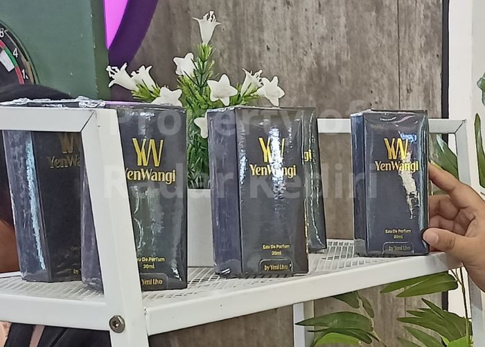 PARFUM ASLI KEDIRI: Ikut meramaikan Kediri Beauty Fest 2025 di Kediri Town Square.