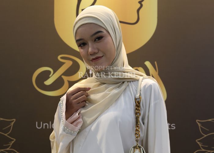 INSPIRATIF: Sheila Qinna Rossalinda, Duta Literasi Pendidikan Indonesia Tervaforit.
